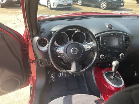 Used 2012 Nissan Juke SV w/ Sport Pkg FWD image 14