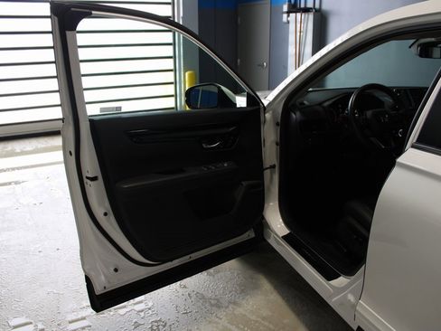 Used 2023 Honda CR-V EX-L image 7