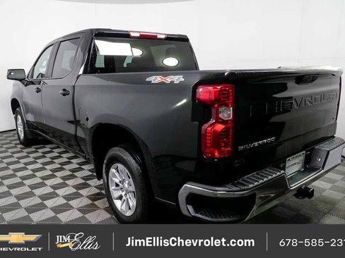 Certified 2025 Chevrolet Silverado 1500 LT AWD/4WD image 27