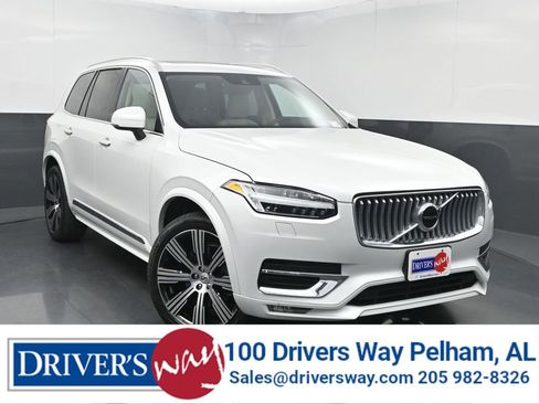 Used 2022 Volvo XC90 T6 Inscription w/ Climate Package image 1