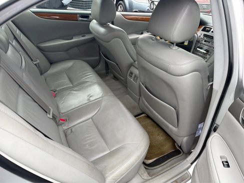 Used 2005 Lexus ES 330 image 26