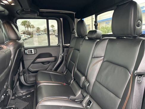 Used 2022 Jeep Gladiator Mojave w/ Trailer Tow Package image 11
