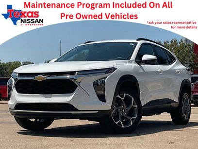 Used 2025 Chevrolet Trax LT