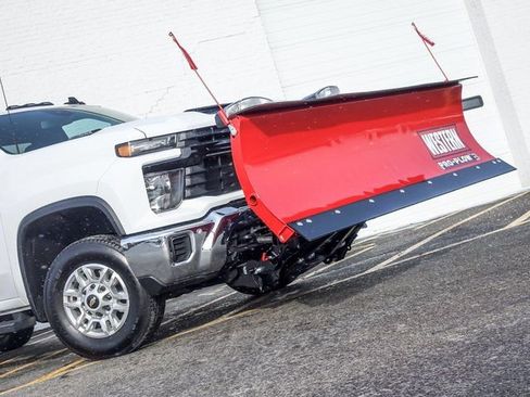 New 2025 Chevrolet Silverado 2500 W/T AWD/4WD image 3