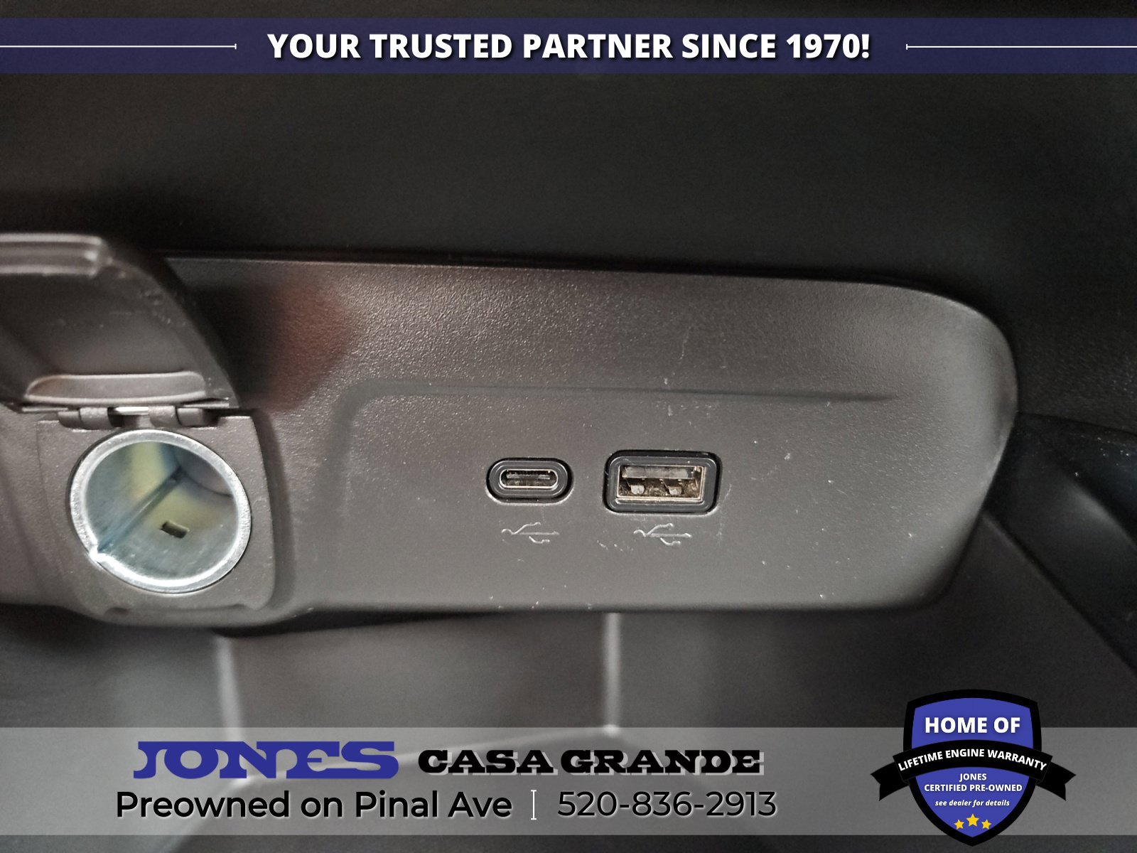 Used 2025 Chevrolet Trax LT w/ Driver Confidence Package FWD image 18
