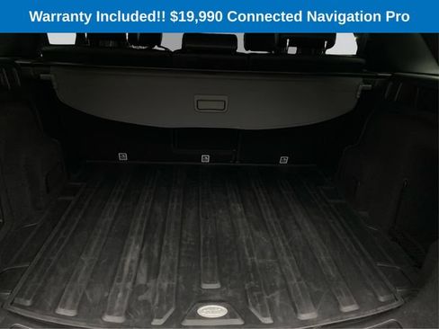 Used 2020 Land Rover Discovery Sport SE AWD/4WD image 15