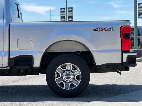 Used 2024 Ford F250 Lariat AWD/4WD image 5