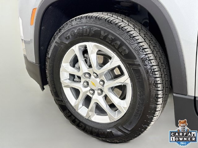Used 2023 Chevrolet Traverse LS w/ Safety Package AWD/4WD image 32