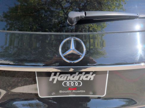 Used 2018 Mercedes-Benz GLC 300 image 38