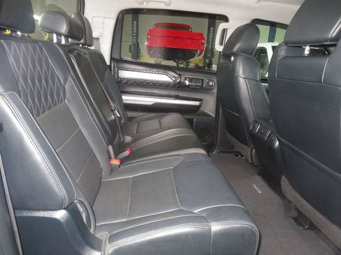 Used 2017 Toyota Tundra Platinum AWD/4WD image 30
