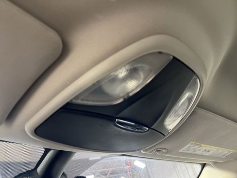 Used 2015 Dodge Dart SXT image 31