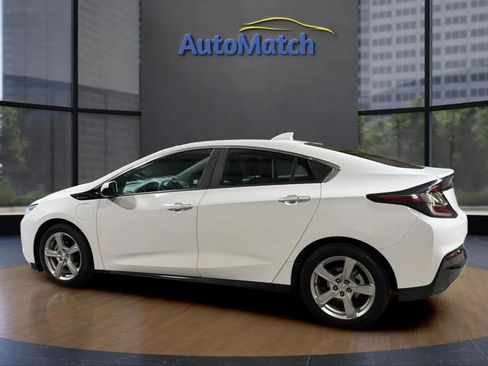 Used 2017 Chevrolet Volt LT FWD image 7