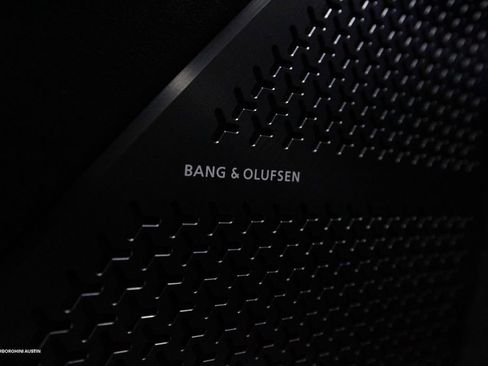 Used 2023 Lamborghini Urus Performante AWD/4WD image 22