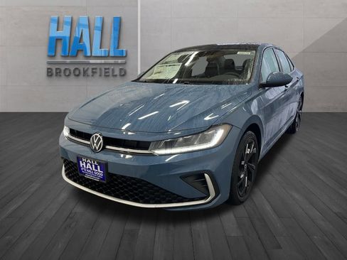 New 2026 Volkswagen Jetta SE image 1