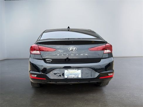 Used 2020 Hyundai Elantra Value Edition image 4