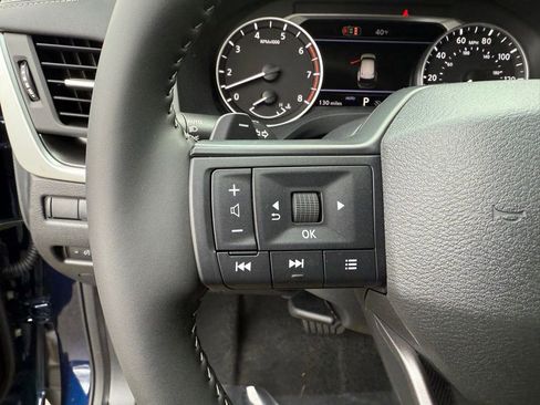 New 2026 Nissan Rogue SV image 28