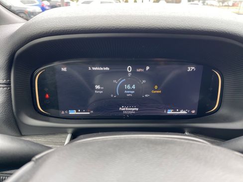 Used 2024 Jeep Wagoneer Series II image 9