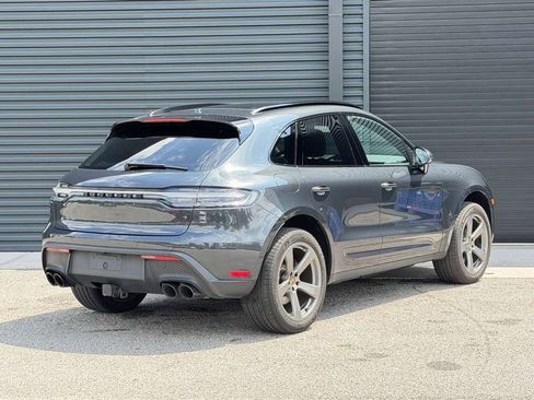 Certified 2024 Porsche Macan AWD/4WD image 21