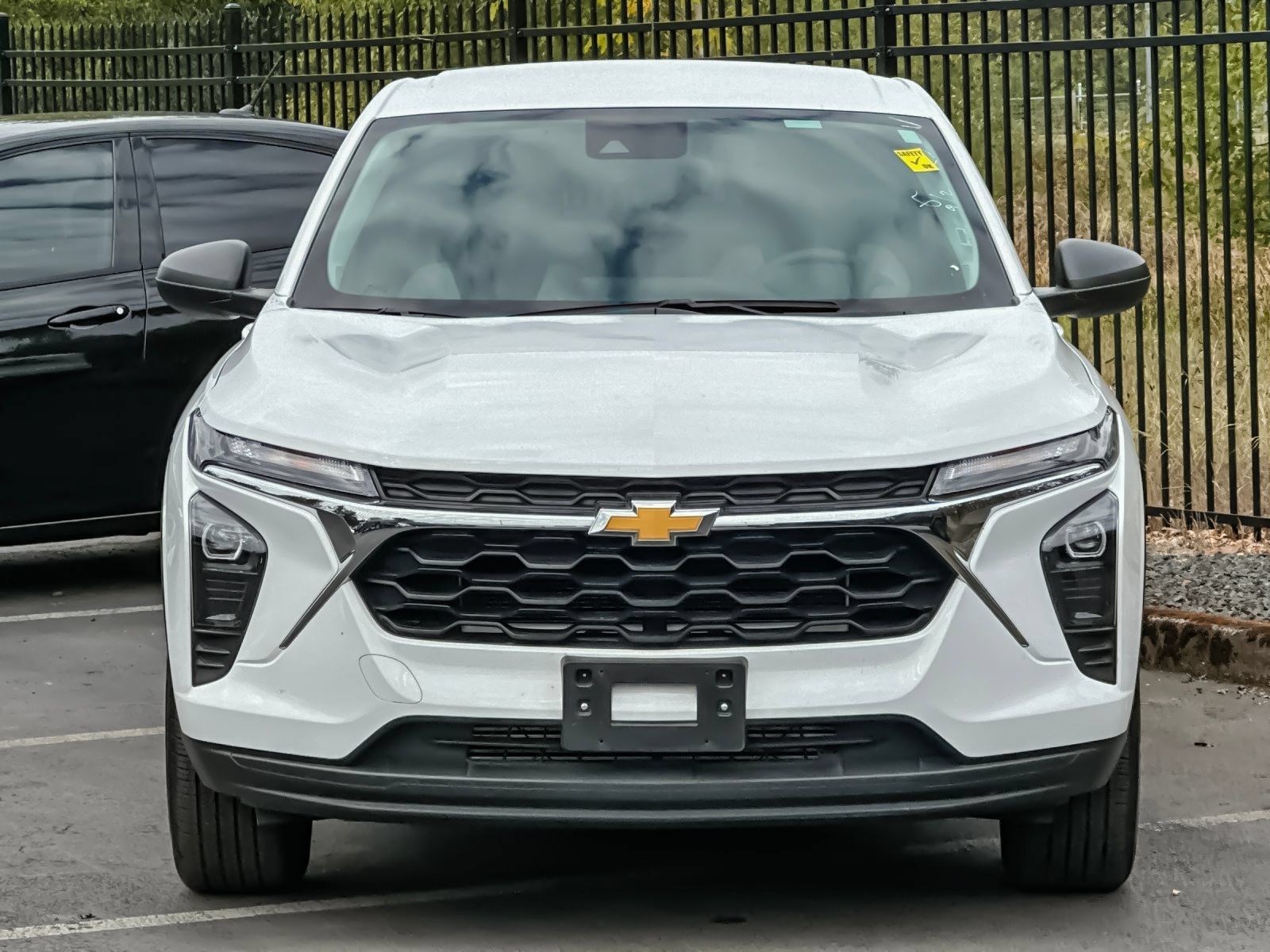 Used 2025 Chevrolet Trax LS FWD image 8