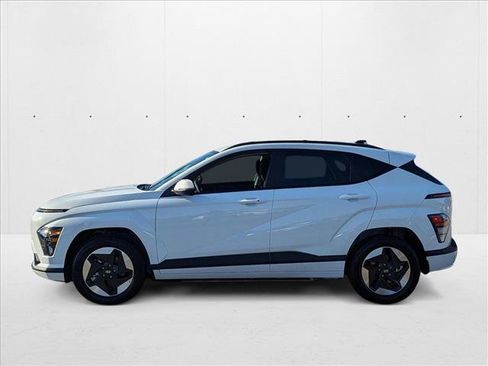 New 2025 Hyundai Kona SEL image 5