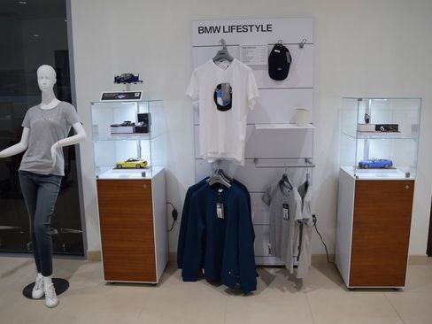 Used 2022 Acura MDX SH-AWD w/ Technology Package image 11