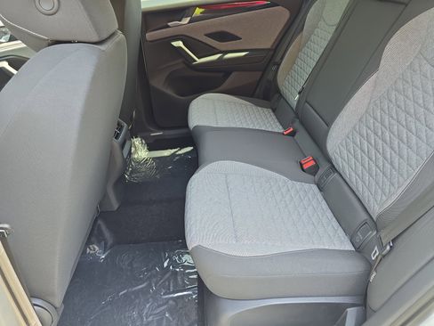 New 2025 Volkswagen Tiguan S image 13