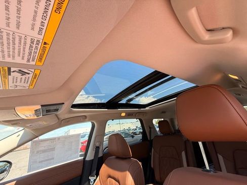 New 2026 Nissan Pathfinder Platinum AWD/4WD image 14
