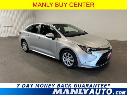 Used 2024 Toyota Corolla LE FWD image 1