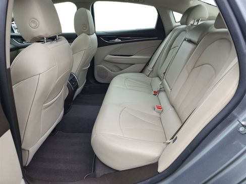 Used 2018 Buick LaCrosse Essence w/ Sun and Shade Package image 10