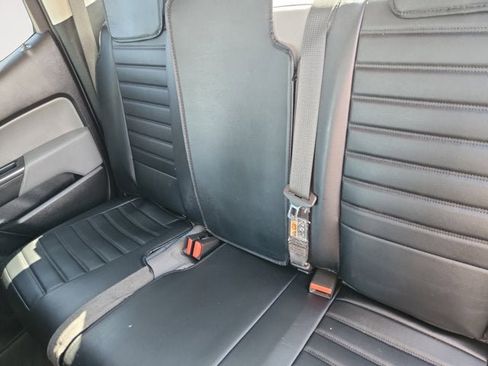 Used 2019 Chevrolet Colorado W/T w/ Custom Special Edition image 13