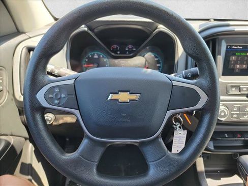 Used 2022 Chevrolet Colorado W/T w/ WT Convenience Package RWD image 14