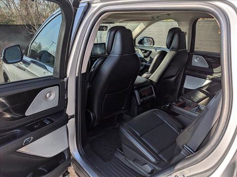 Used 2020 Lincoln Aviator Reserve w/ Equipment Group 201A image 24