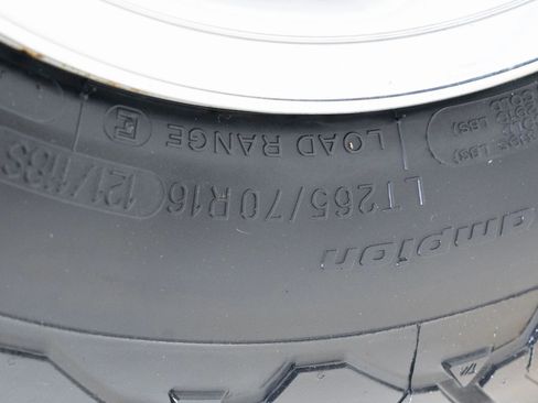 Used 2002 Ford E-350 and Econoline 350 Van image 73