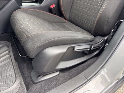 Used 2024 Honda HR-V Sport image 16