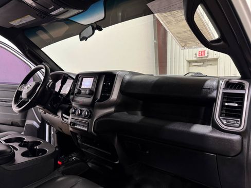 Used 2023 RAM 3500 Tradesman AWD/4WD image 15