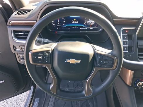 Used 2024 Chevrolet Tahoe High Country image 12