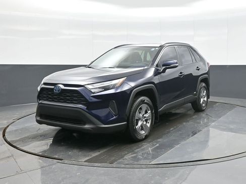 Certified 2024 Toyota RAV4 XLE image 5