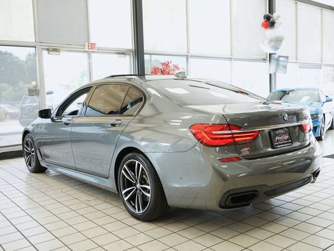 Used 2018 BMW 750i xDrive AWD/4WD image 4