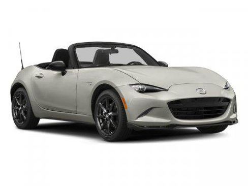 Used 2016 MAZDA MX-5 Miata Club image 9