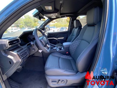 New 2026 Toyota 4Runner TRD Off-Road Premium AWD/4WD image 30