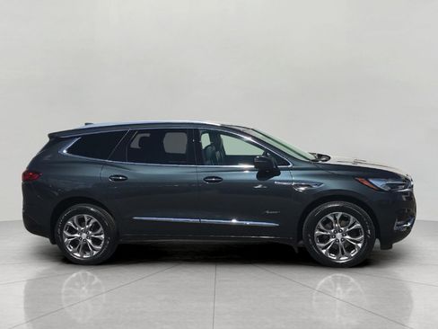 Used 2019 Buick Enclave Avenir w/ Avenir Technology Package AWD/4WD image 10
