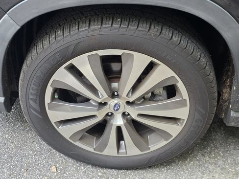 Used 2019 Subaru Ascent Limited w/ Popular Package #3 AWD/4WD image 40