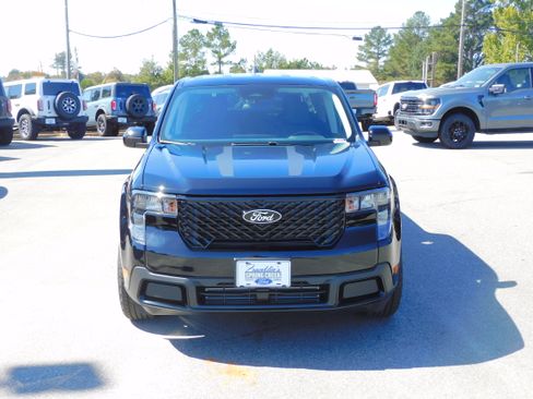 New 2025 Ford Maverick XLT w/ XLT Luxury Package image 3