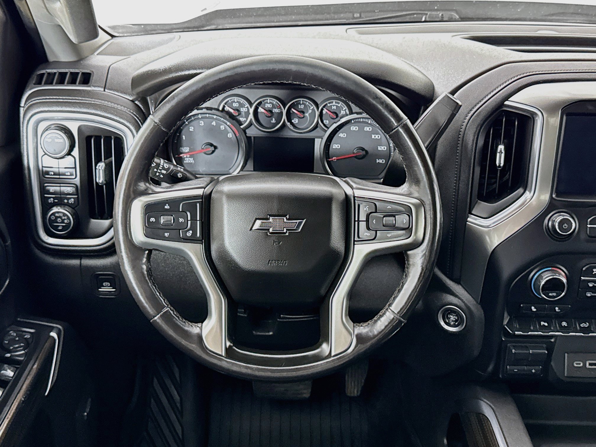 Used 2021 Chevrolet Silverado 1500 RST AWD/4WD image 4