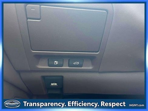 Used 2018 Lexus LS 500 AWD image 21