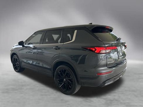 Used 2024 Mitsubishi Outlander FWD image 4