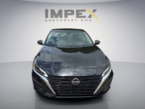 Used 2025 Nissan Altima 2.5 S FWD image 8