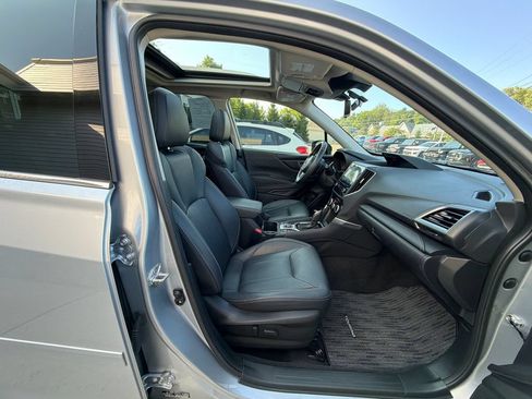 Used 2023 Subaru Forester Touring AWD/4WD image 54
