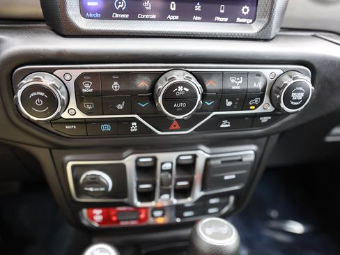 Used 2021 Jeep Wrangler Unlimited Rubicon 4xe w/ Cold Weather Group image 33