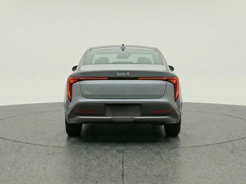 Used 2025 Kia K4 LXS image 7